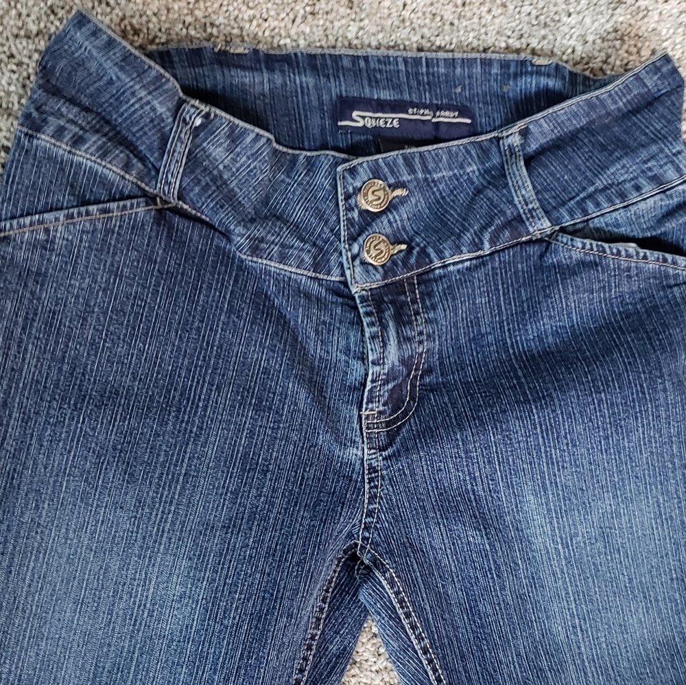 Squeeze Jeans - image 3